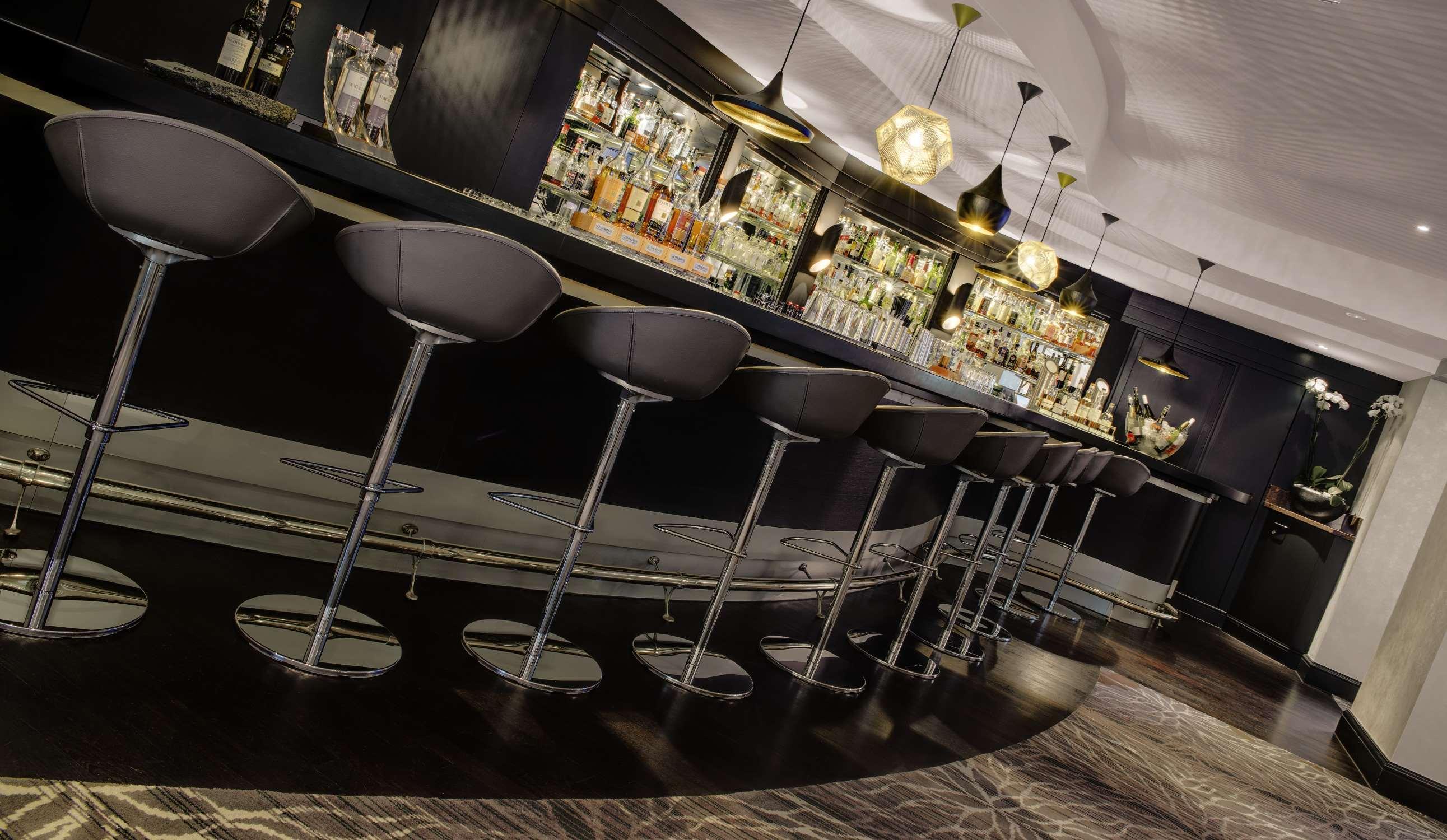Hilton Park Hotel 4*