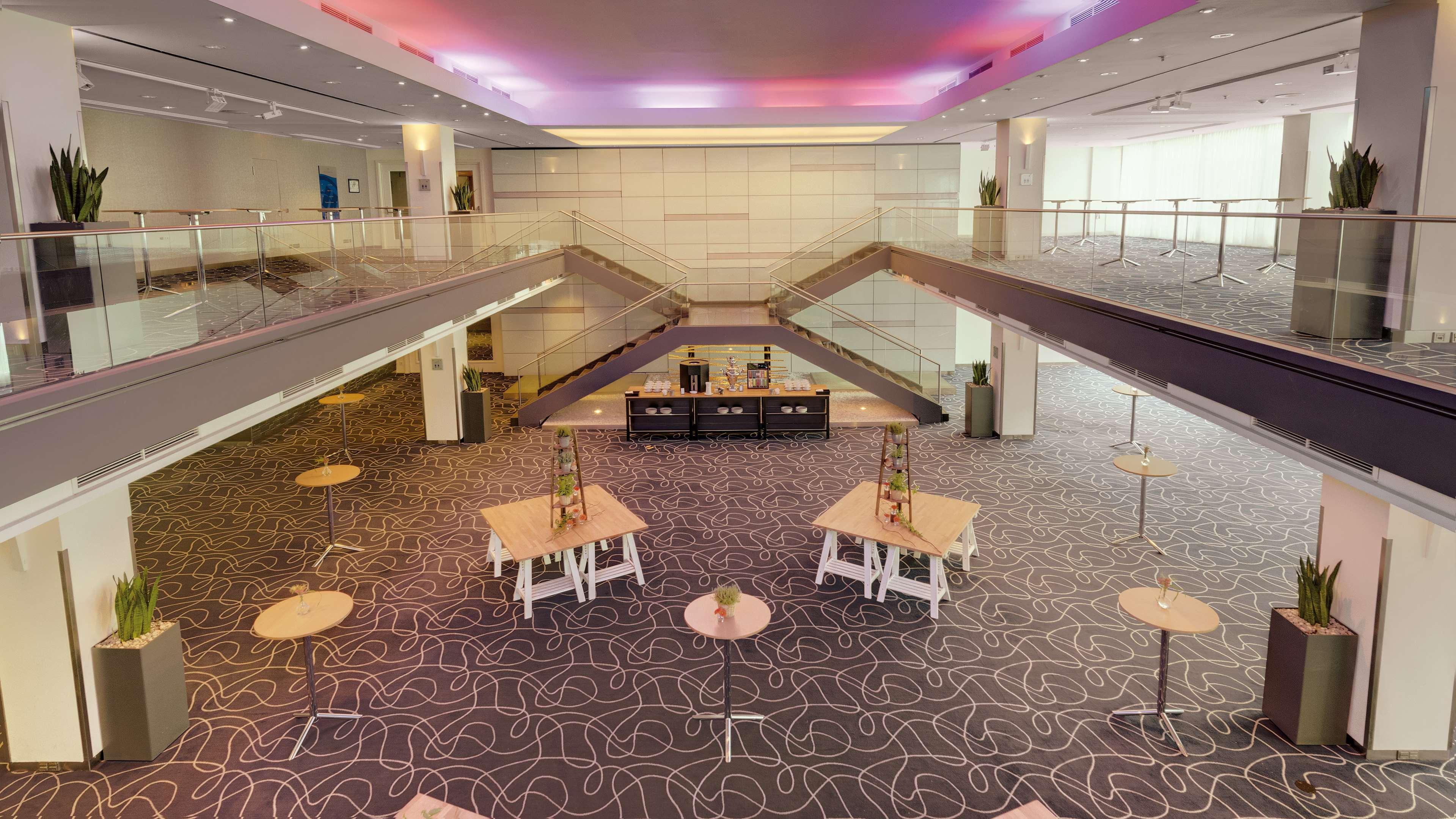 Hilton Park 4* Munich